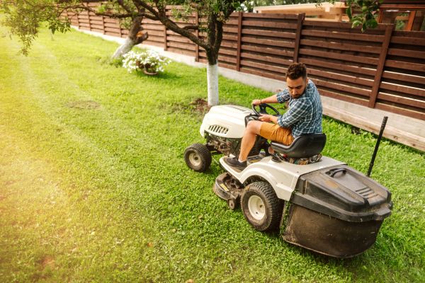 Industrial Lawn Mowing in Hilliard